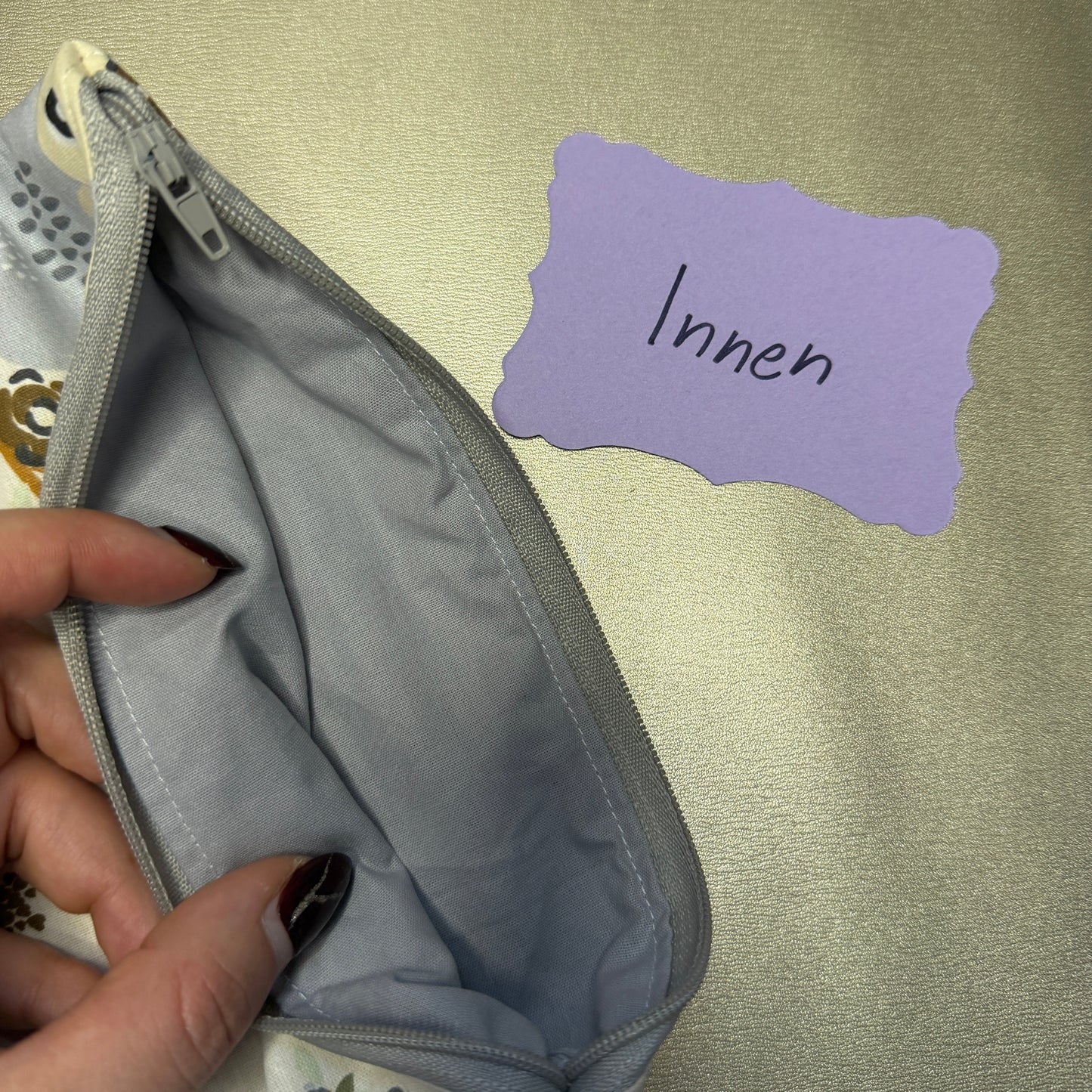 Buchbeutel mit Eulenmuster, beige - Innen grauer Stoff