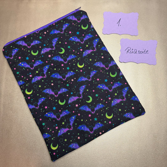Buchbeutel mit Reißverschluss, Mond & Fledermäuse, schwarz/lila