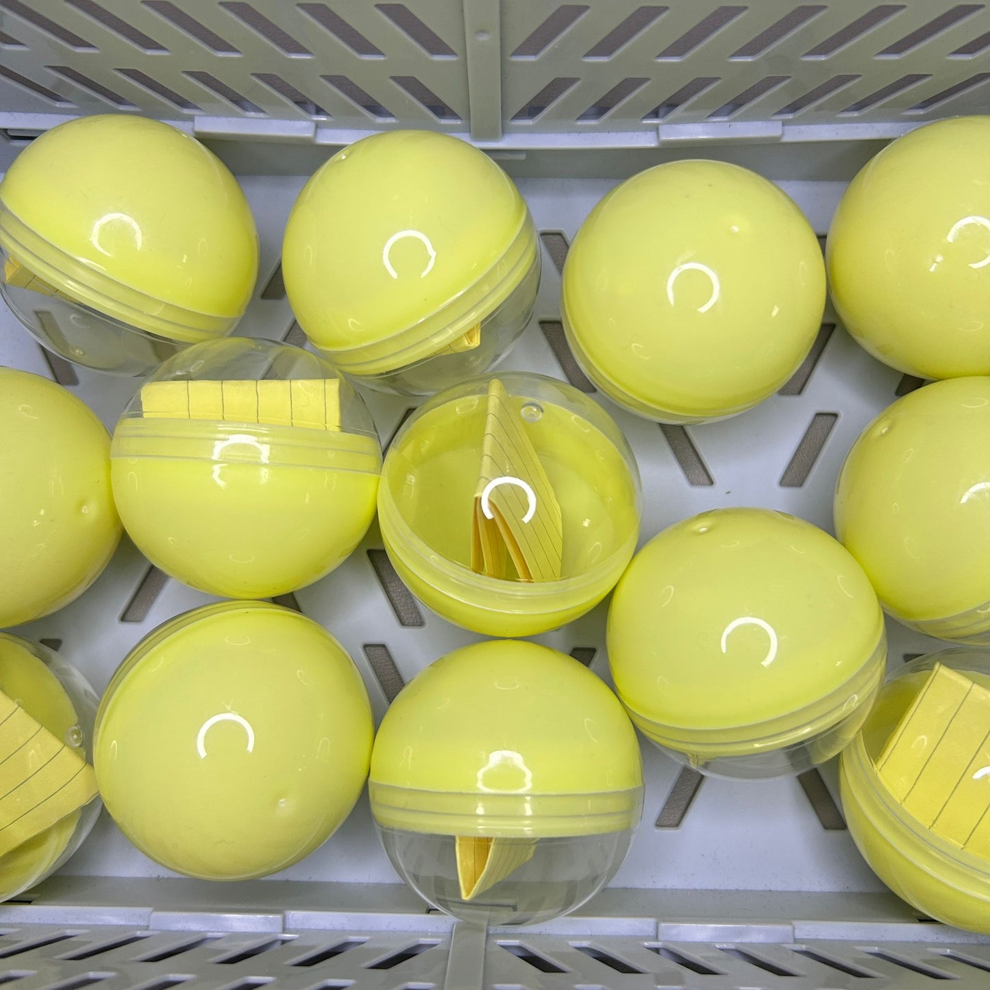 Mystery Kapseln - Überraschung mit buchigem Inhalt | Geschenk für Bücherfreunde | Leseratte Überraschungspaket | Personalisierbar